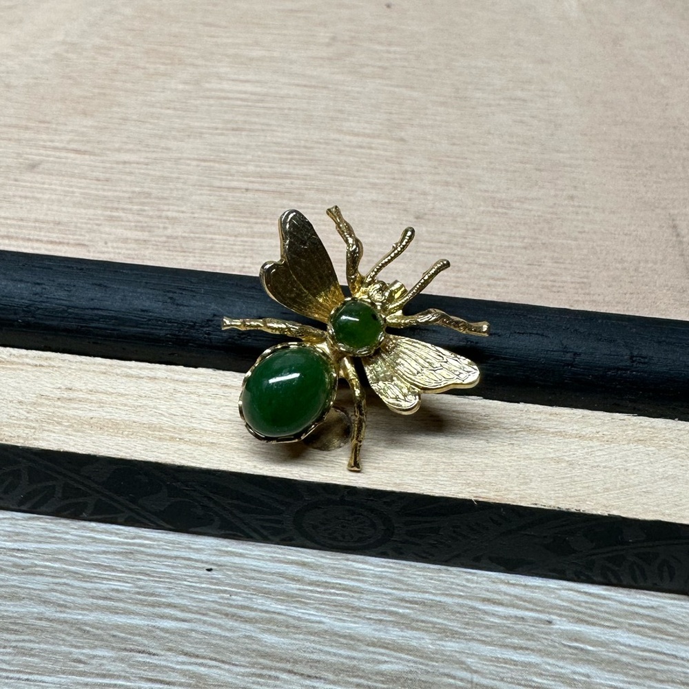 Collectible Vintage Gold Plated and Green Insect Brooch